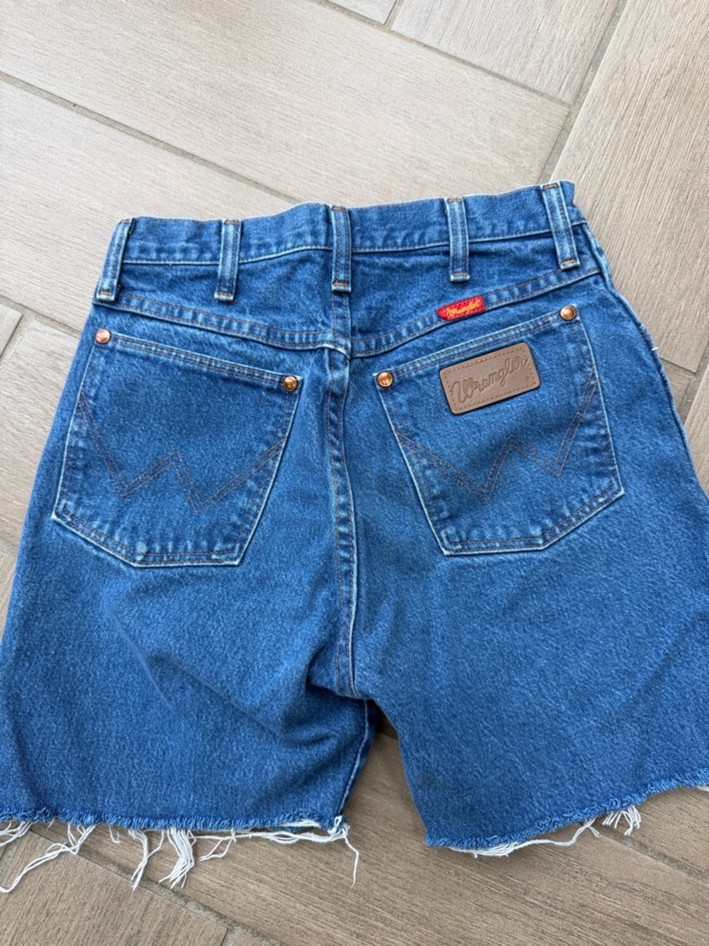 Wrangler Vintage Blue Denim Cutoff Shorts Frayed Hem Made in USA 26